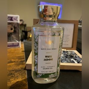 💰3 for 15💰Bath and Body works shows gel- White Jasmine